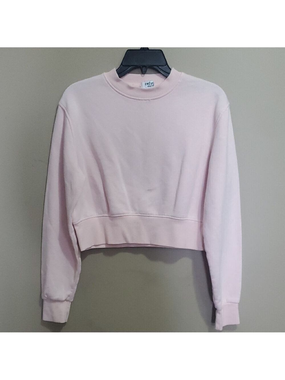 Refuge Light Pink Cropped Sweatshirt Size Small